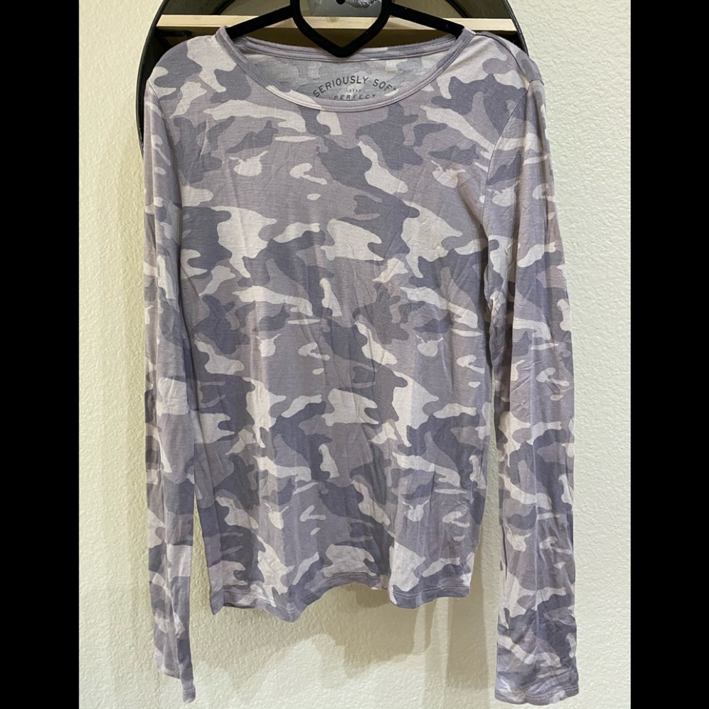 🌟Soft long sleeve tee